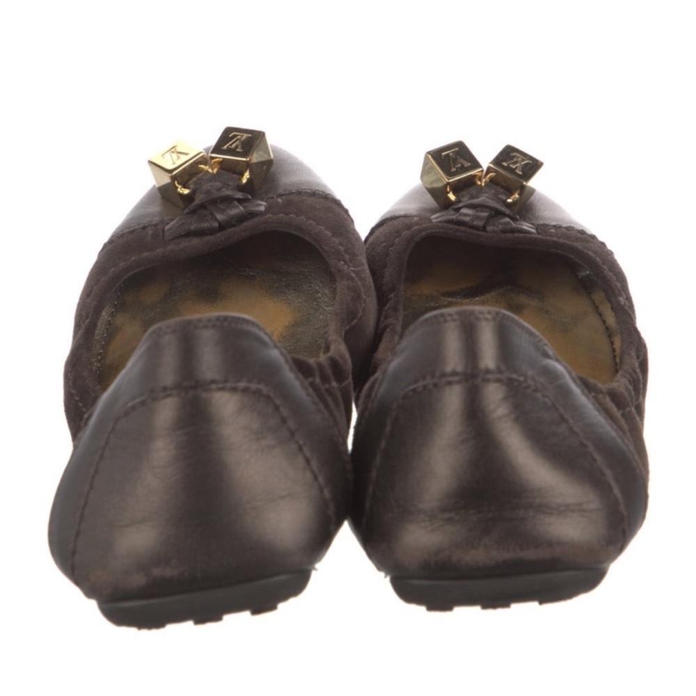 Louis Vuitton Monogram Flats - Picture 4 of 5
